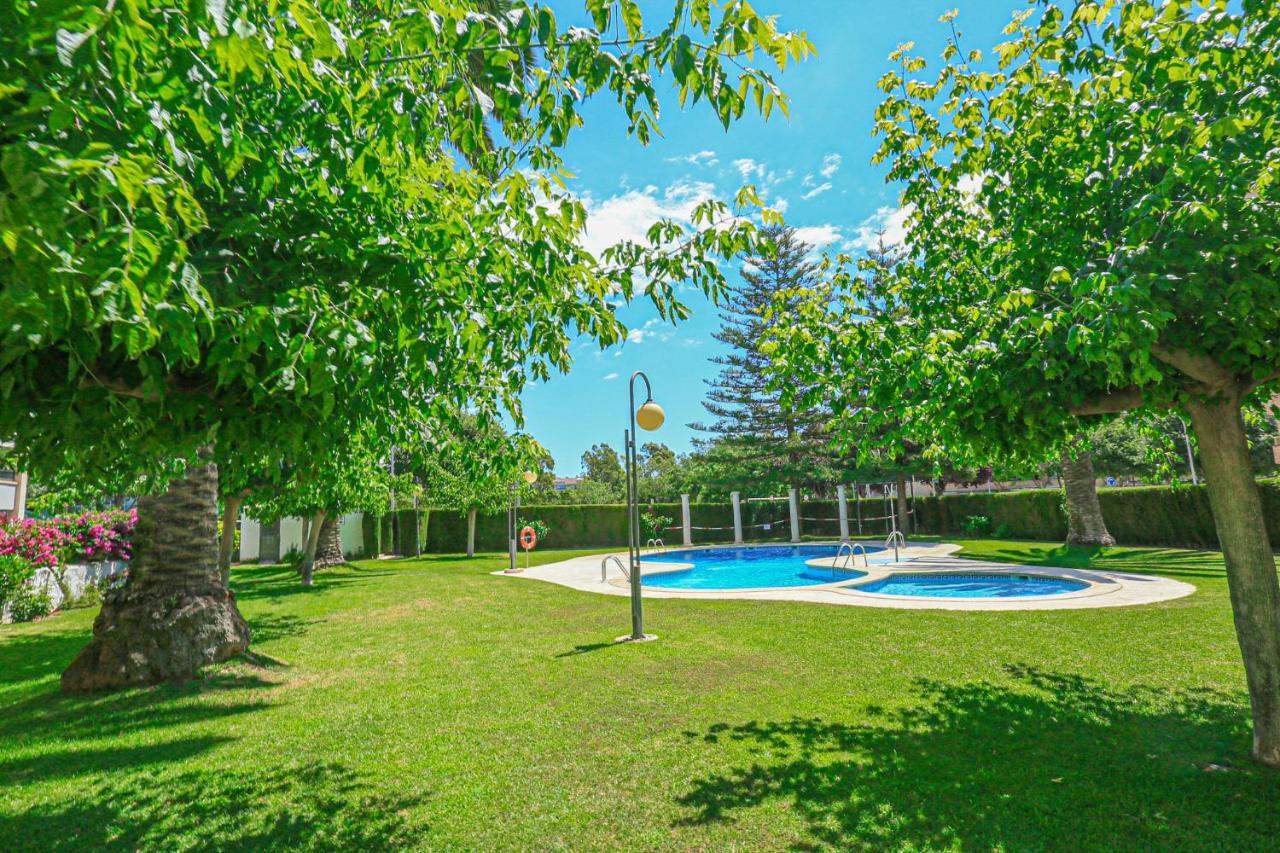 Regata Litoral Costa Dorada - Only Families Apartment Cambrils Exterior photo